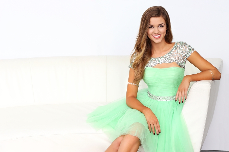 sadie robertson sherri hill